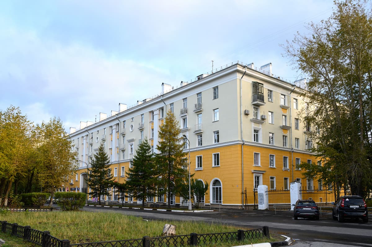 Улица Плюснина